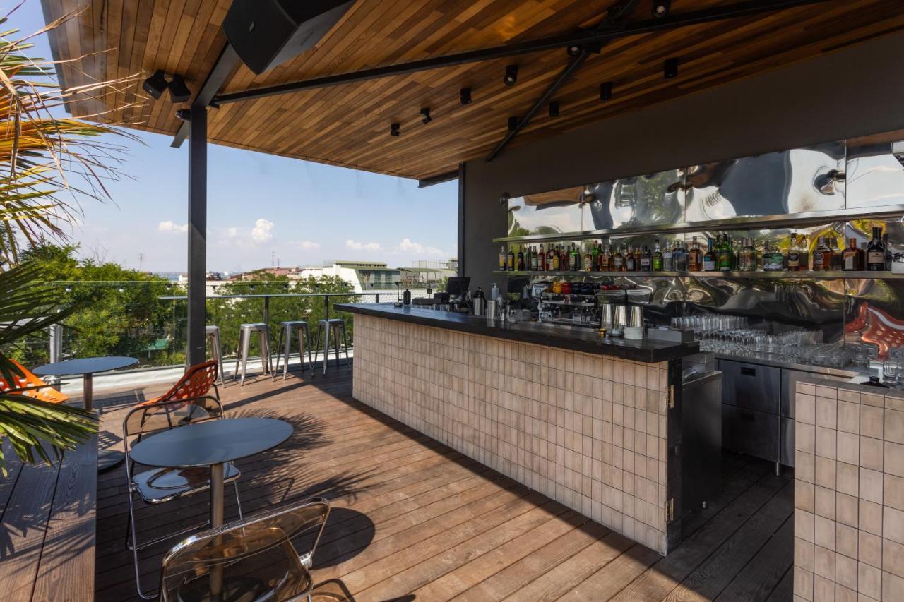 Brik Hotel Odessa Buitenkant foto