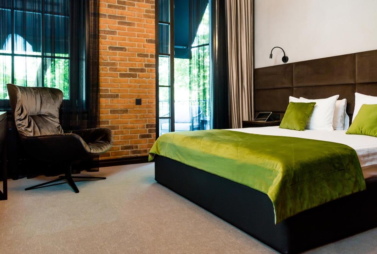 Brik Hotel Odessa Buitenkant foto