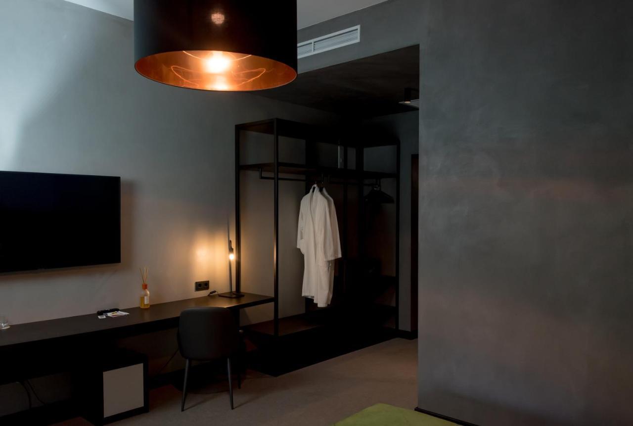 Brik Hotel Odessa Buitenkant foto