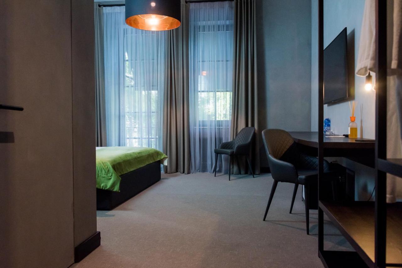 Brik Hotel Odessa Buitenkant foto